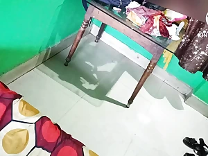 Desi stepmom gets her Indian coochie drilled & her Indian ass crammed with rock hard schlongs