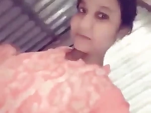 Super hot Desi Aunty chats grubby and milks with a enormous cupcakes bangla girl