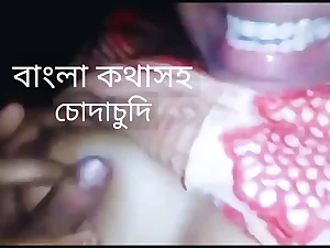 Step-sis Smash her Indian stepbrother with her congenital titties and gets a red-hot smash